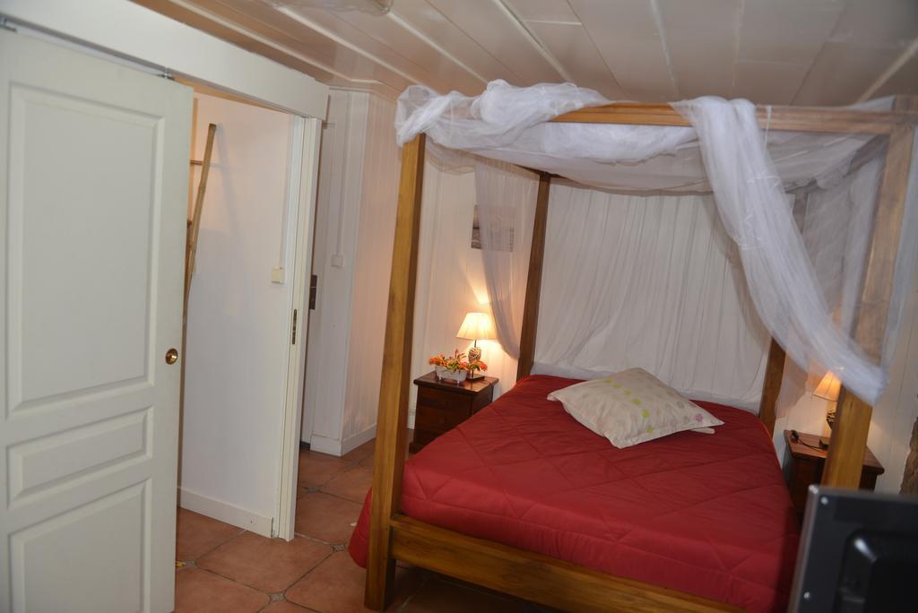Villa Helena B&B Сент-Мари Экстерьер фото